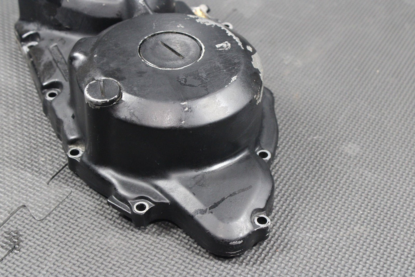 1987 YAMAHA TW200 LEFT SIDE STATOR GENERATOR MAGNETO COVER 2JX - 15410 - 00 - 00 - hggarage