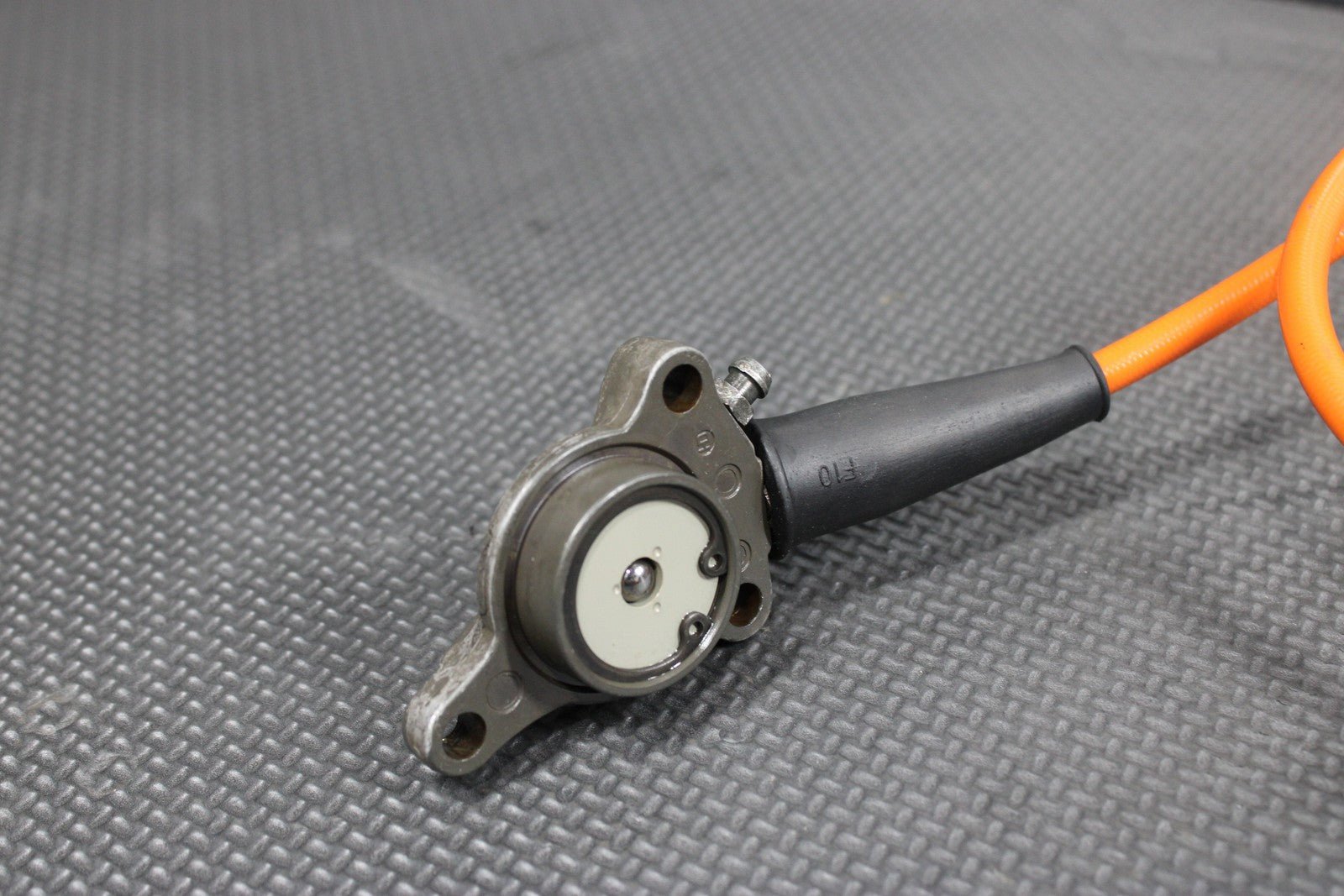 2000 KTM 250 380 EXC OEM MAGURA HYDRAULIC CLUTCH SLAVE CYLINDER MASTER CYLINDER - hggarage
