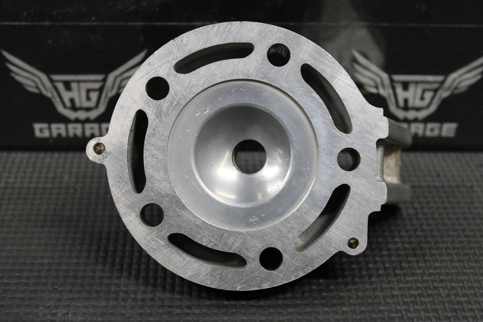 1992 KAWASAKI KX125 OEM ENGINE MOTOR CYLINDER HEAD COVER DOME 11001 - 1369 NICE! - hggarage