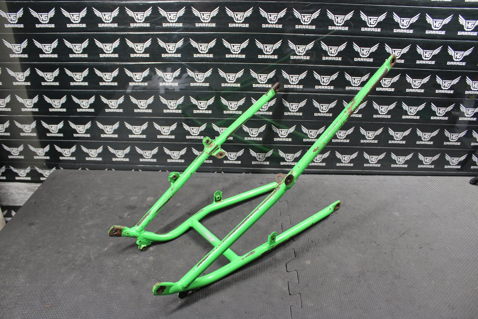 1995 KAWASAKI 95 - 97 KX125 KX250 OEM REAR BACK SUB FRAME SUBFRAME 32160 - 1397 - CC - hggarage