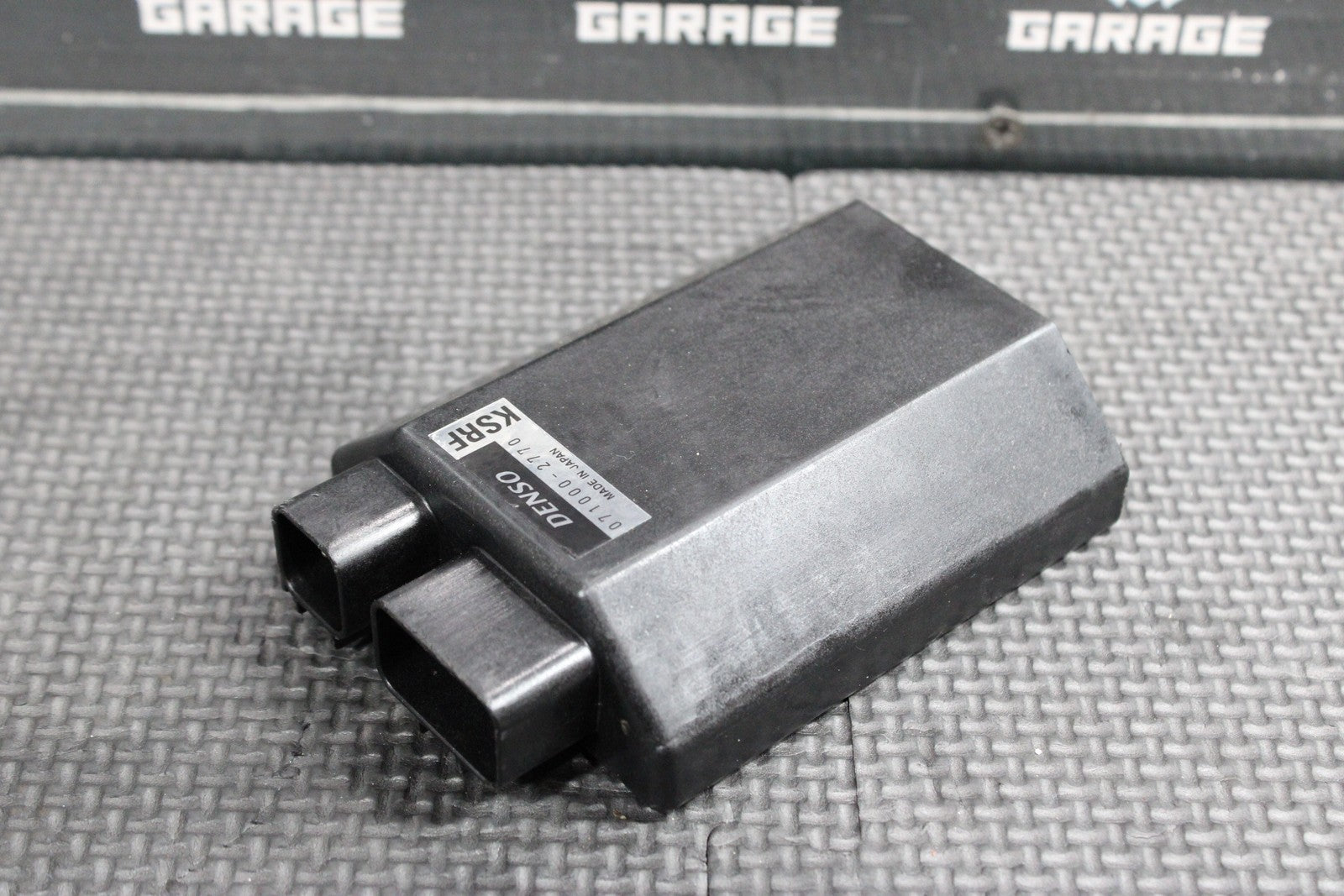 47753086