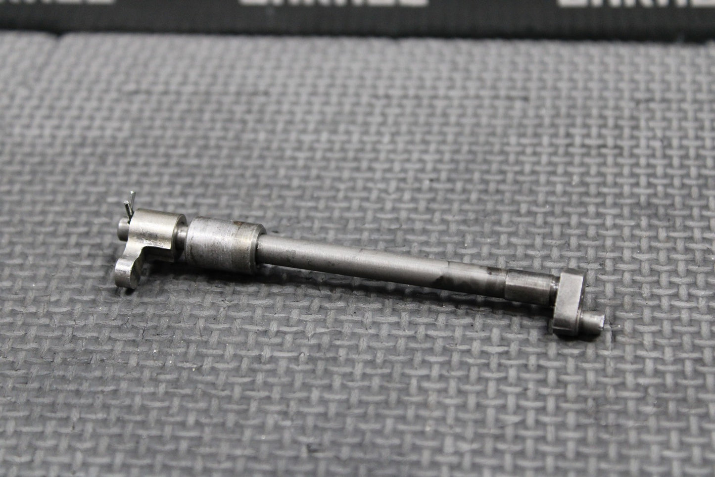1988 88 - 91 HONDA CR250R OEM EXHAUST VALVE CAM SPINDLE & FOLLOWER 19351 - KS7 - 830 - hggarage