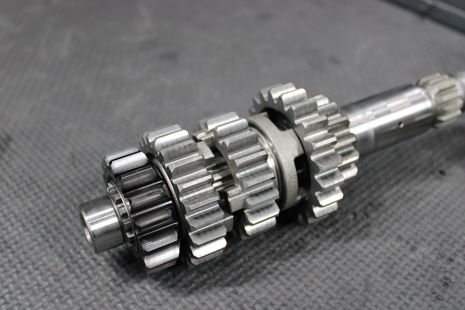 2006 Yamaha 06 - 09 YZ450F OEM Engine Transmission Tranny Assembly Gears - hggarage