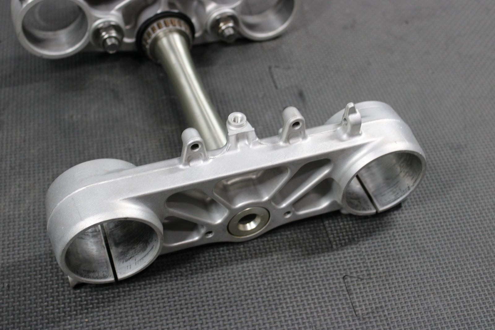 2009 HONDA CRF450R OEM FRONT FORKS LOWER UPPER TRIPLE TREE STEM - hggarage