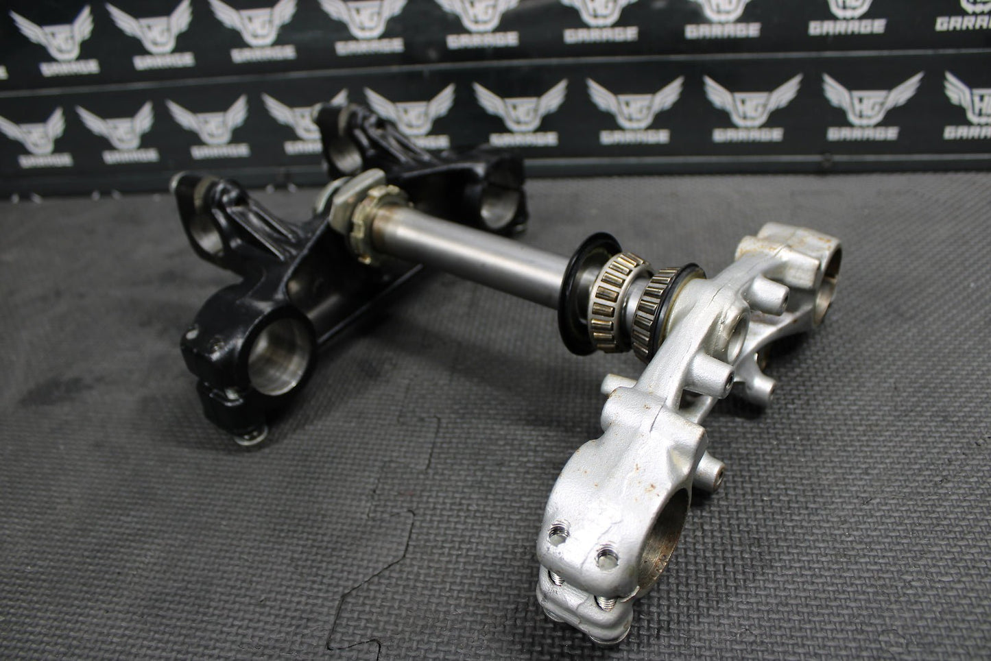 2001 Honda XR200R 90 - 02 OEM Front Fork Lower Upper Triple Tree Stem Bridge Clamp - hggarage