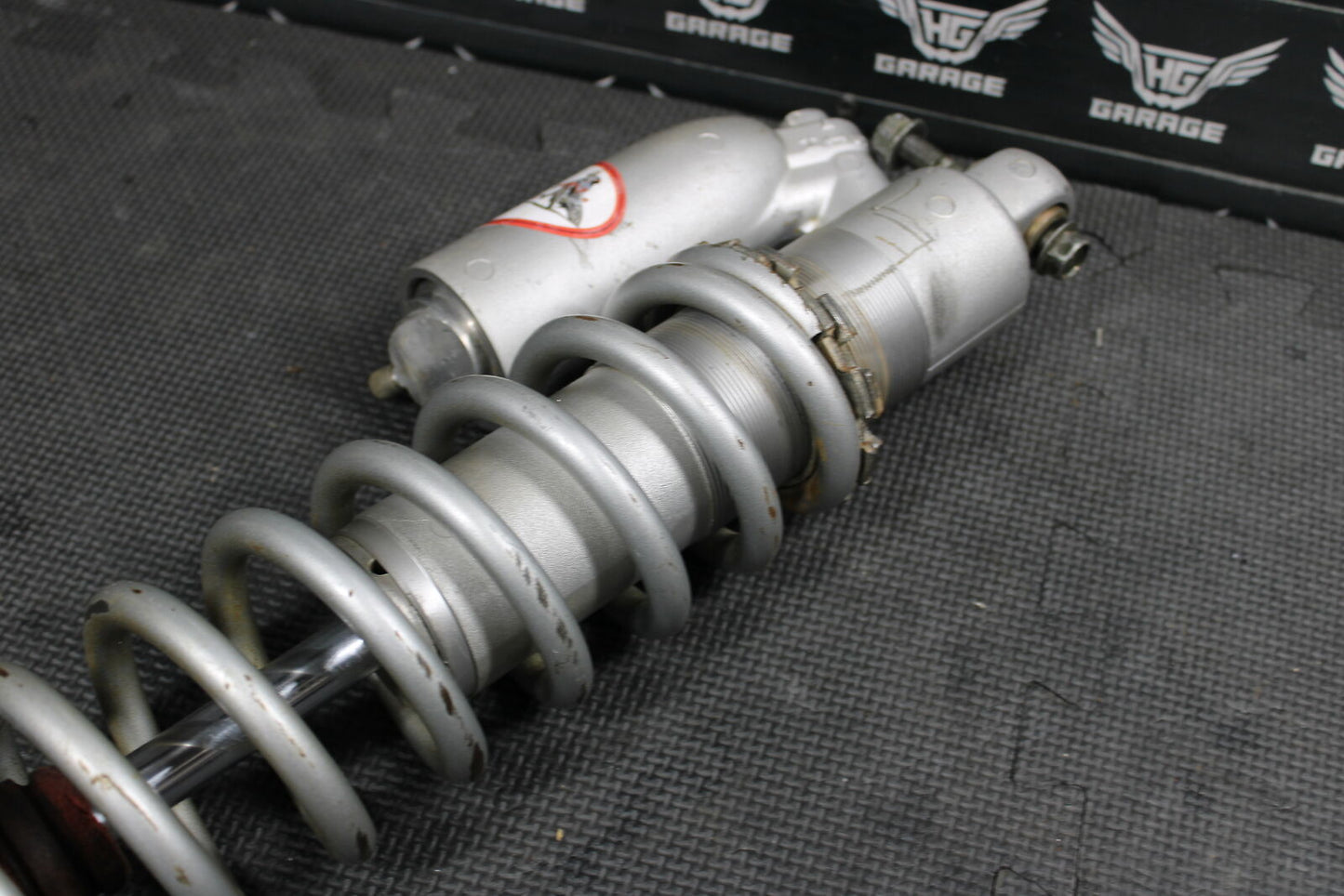 1999 YAMAHA 1999 YZ125 YZ250 OEM REAR BACK SHOCK ABSORBER SUSPENSION