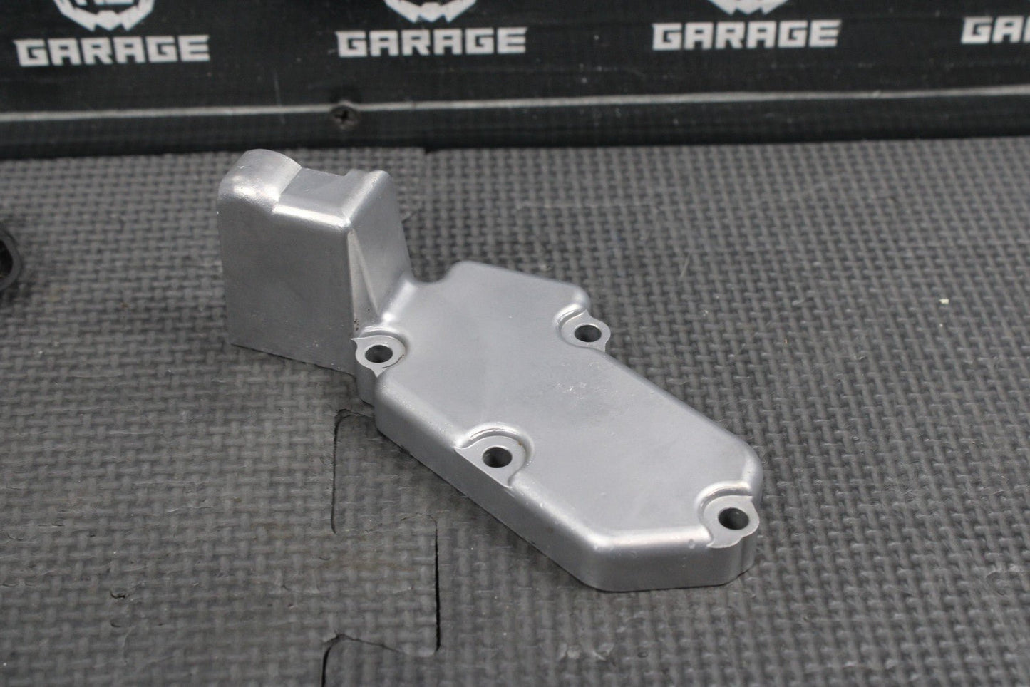 2002 YAMAHA 99 - 22 YZ250 YZ250X OEM EXHAUST POWER VALVE CYLINDER COVER HOUSING - hggarage