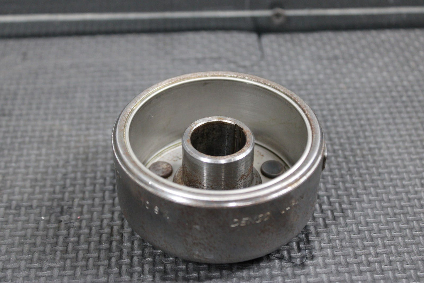 1998 HONDA CR125R OEM STATOR MAGNETO ROTOR FLYWHEEL 31100 - KZ4 - J02 - hggarage
