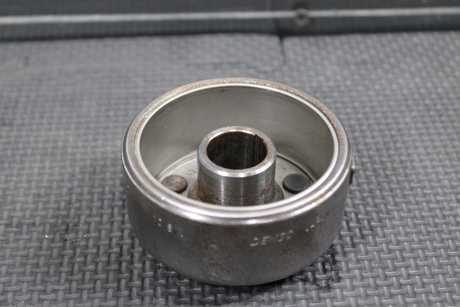 1998 HONDA CR125R OEM STATOR MAGNETO ROTOR FLYWHEEL 31100 - KZ4 - J02 - hggarage
