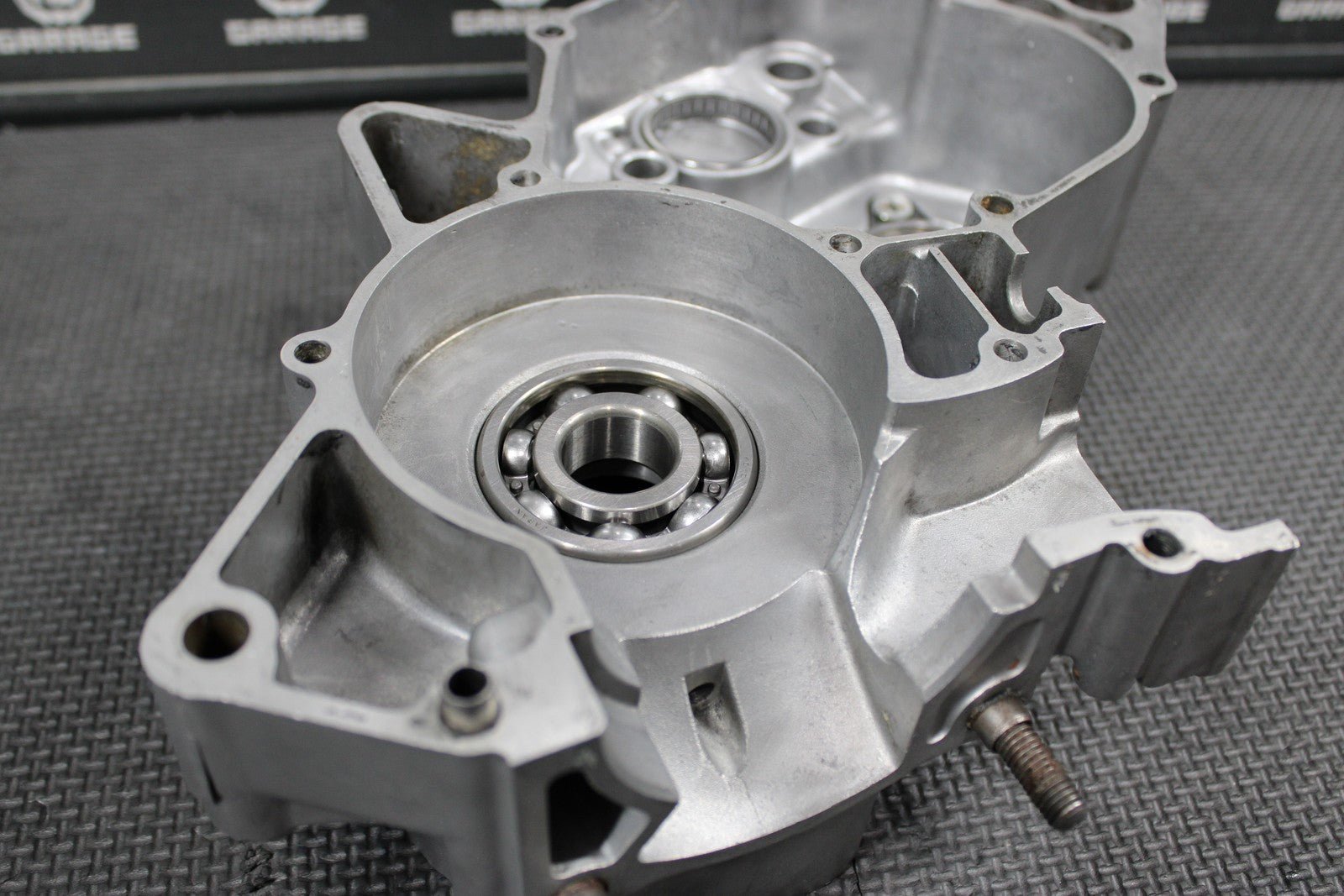 1998 HONDA CR125R OEM LEFT ENGINE MOTOR CRANKCASE CRANK CASES BLOCK READ DESC! - hggarage