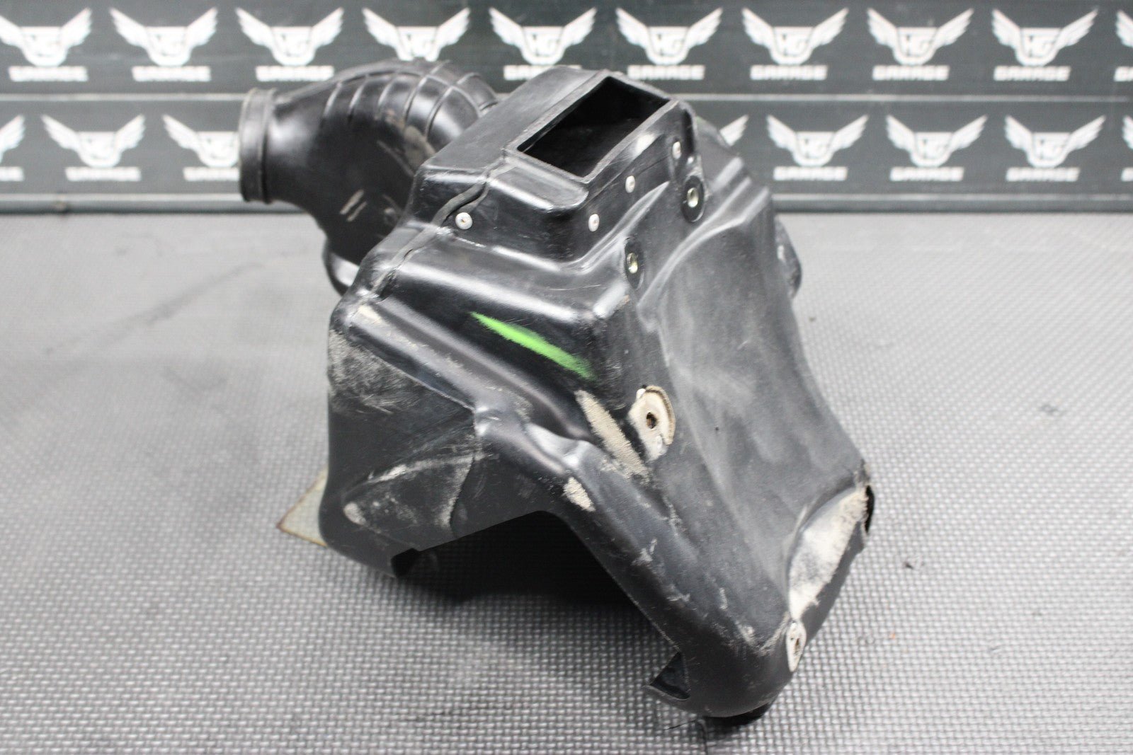 2001 KAWASAKI KX100 OEM AIRBOX INTAKE AIR CLEANER CASE INTAKE BOOT 14073 - 1785 - hggarage