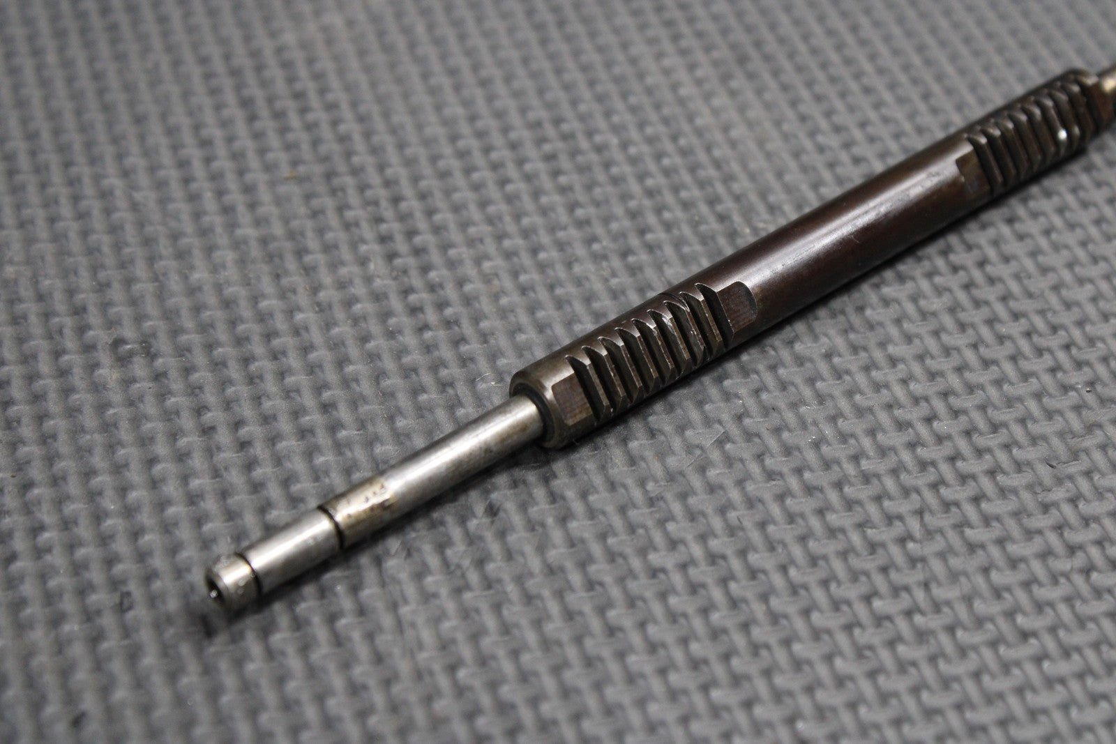1986 KAWASAKI KDX200 OEM ENGINE POWER VALVE EXHAUST VALVE W CYLINDER COVERS - hggarage