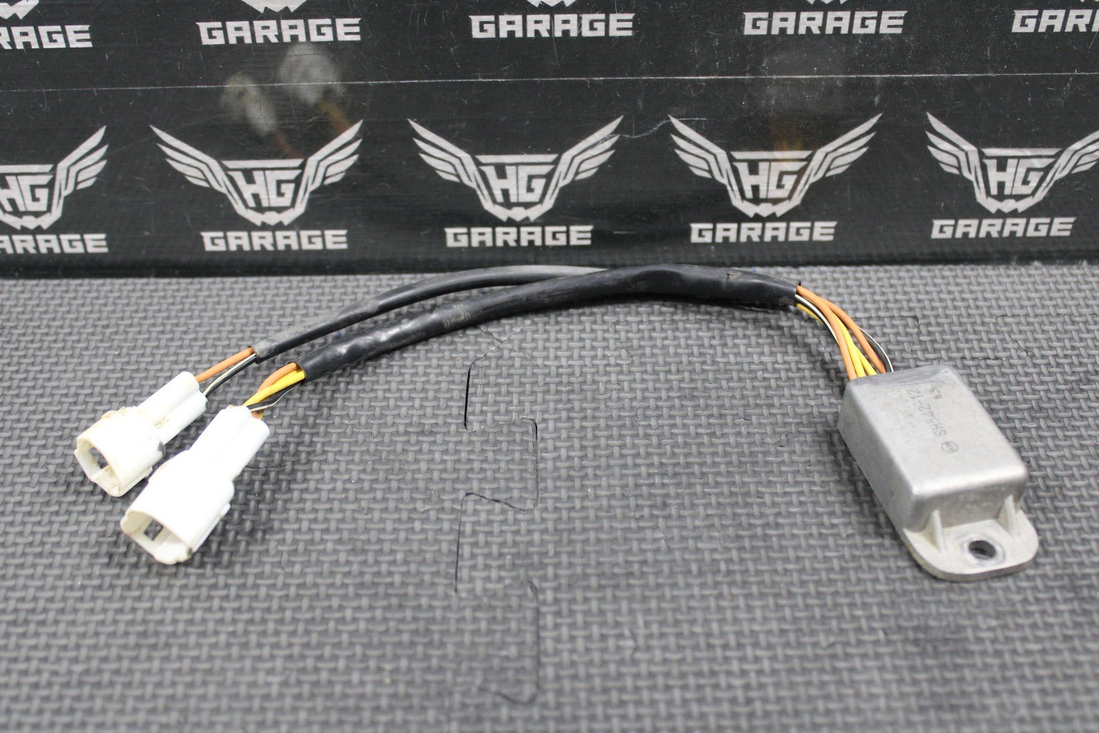 1999 SUZUKI 98 - 00 RM250 OEM RECTIFIER VOLTAGE REGULATOR 32800 - 37E20 - hggarage