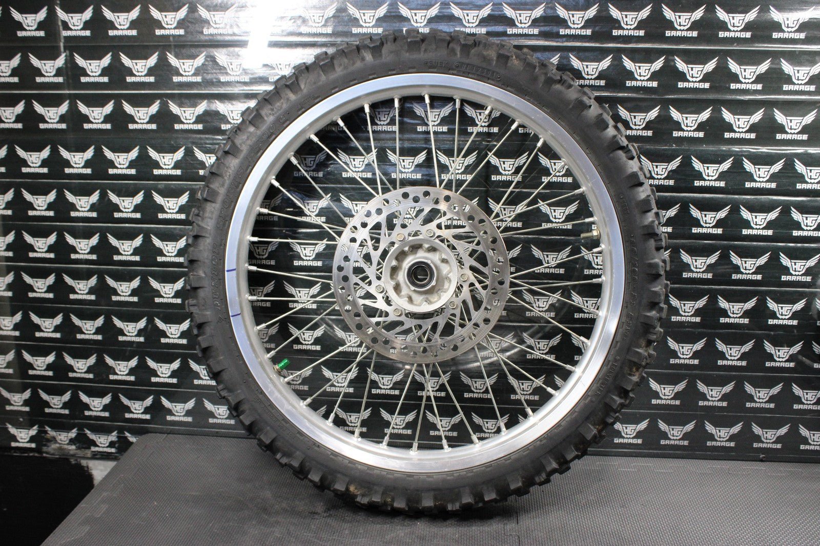 2002 HONDA 02 - 03 CR250R OEM FRONT WHEEL RIM HUB SPOKES ASSEMLBY 44650 - KZ3 - J40 - hggarage