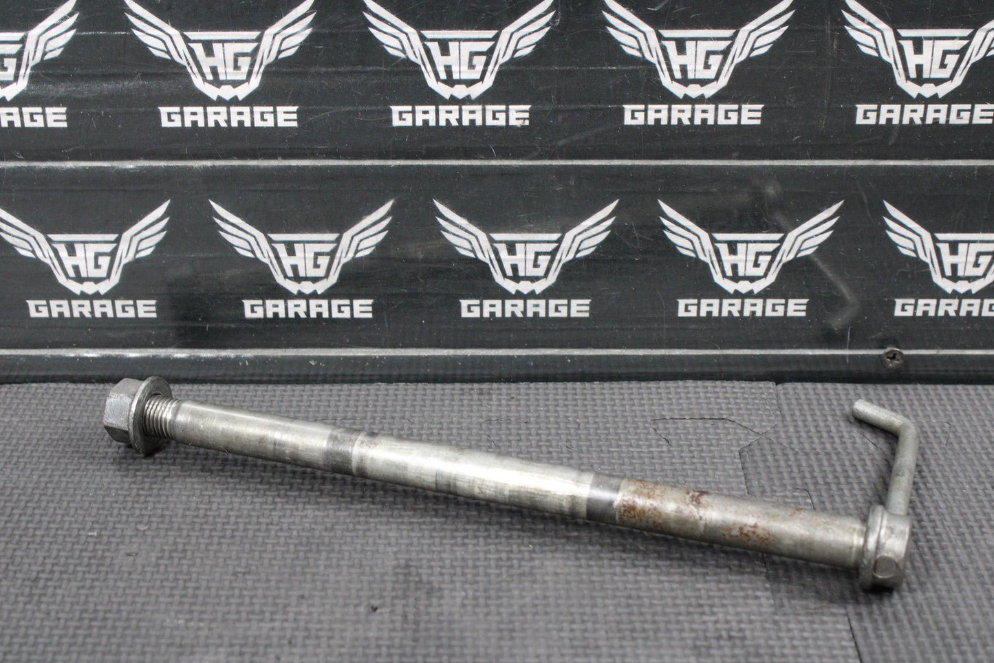 1986 86 - 89 KAWASAKI KDX200 OEM FRONT WHEEL RIM AXLE PIVOT BOLT 41068 - 1210 - hggarage