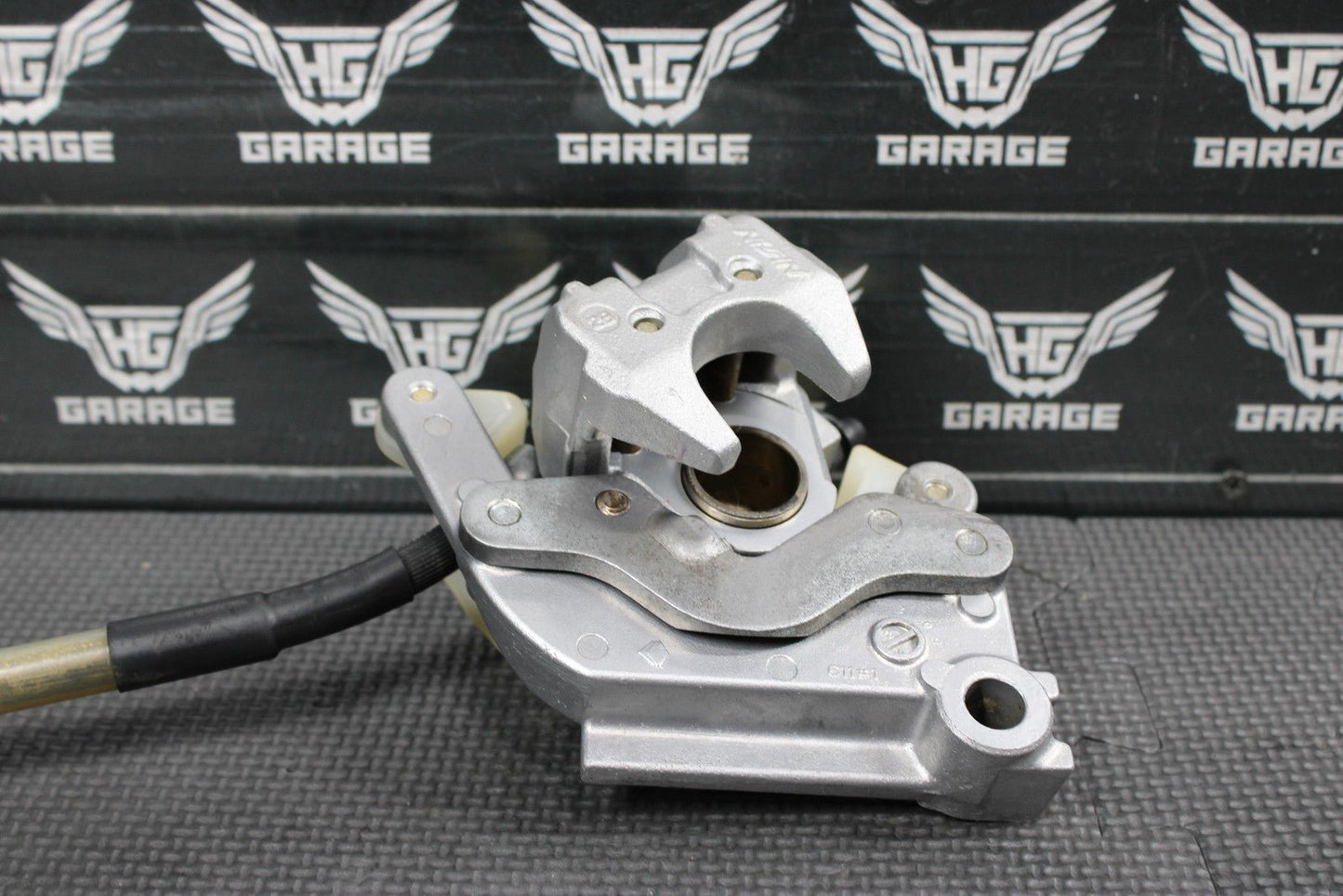 2003 KAWASAKI KX65 OEM NISSIN REAR BACK BRAKE CALIPER 43041 - 1711 43095 - 1228 - hggarage
