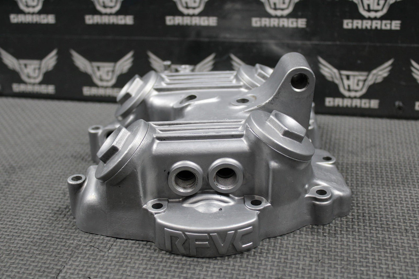 1989 HONDA 88 - 95 XR250R OEM ENGINE CYLINDER HEAD VALVE COVER 12311 - KT1 - 780 NICE! - hggarage