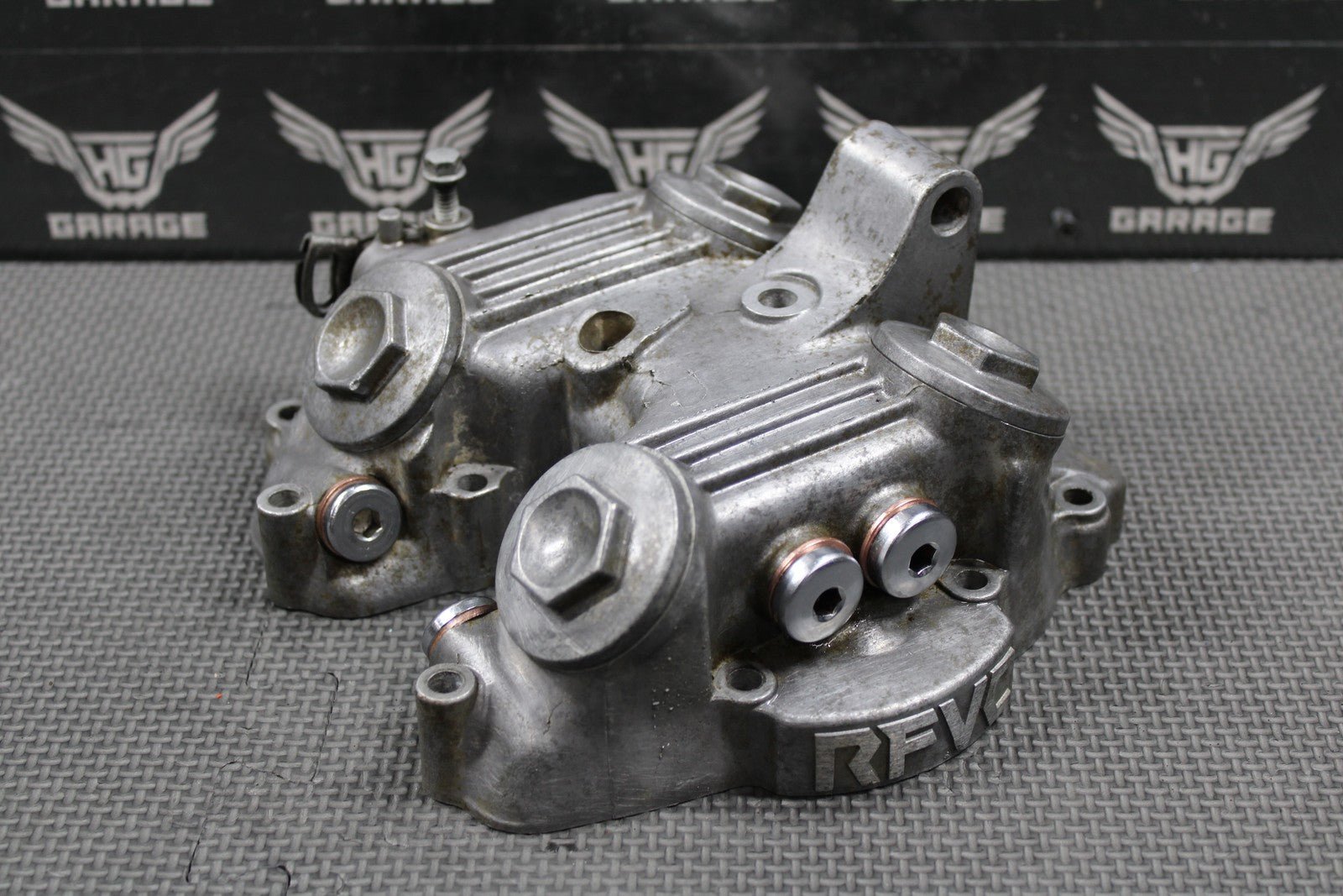 1991 HONDA 88 - 95 XR250R OEM CYLINDER HEAD VALVE COVER ROCKER ARMS TOP END NICE! - hggarage
