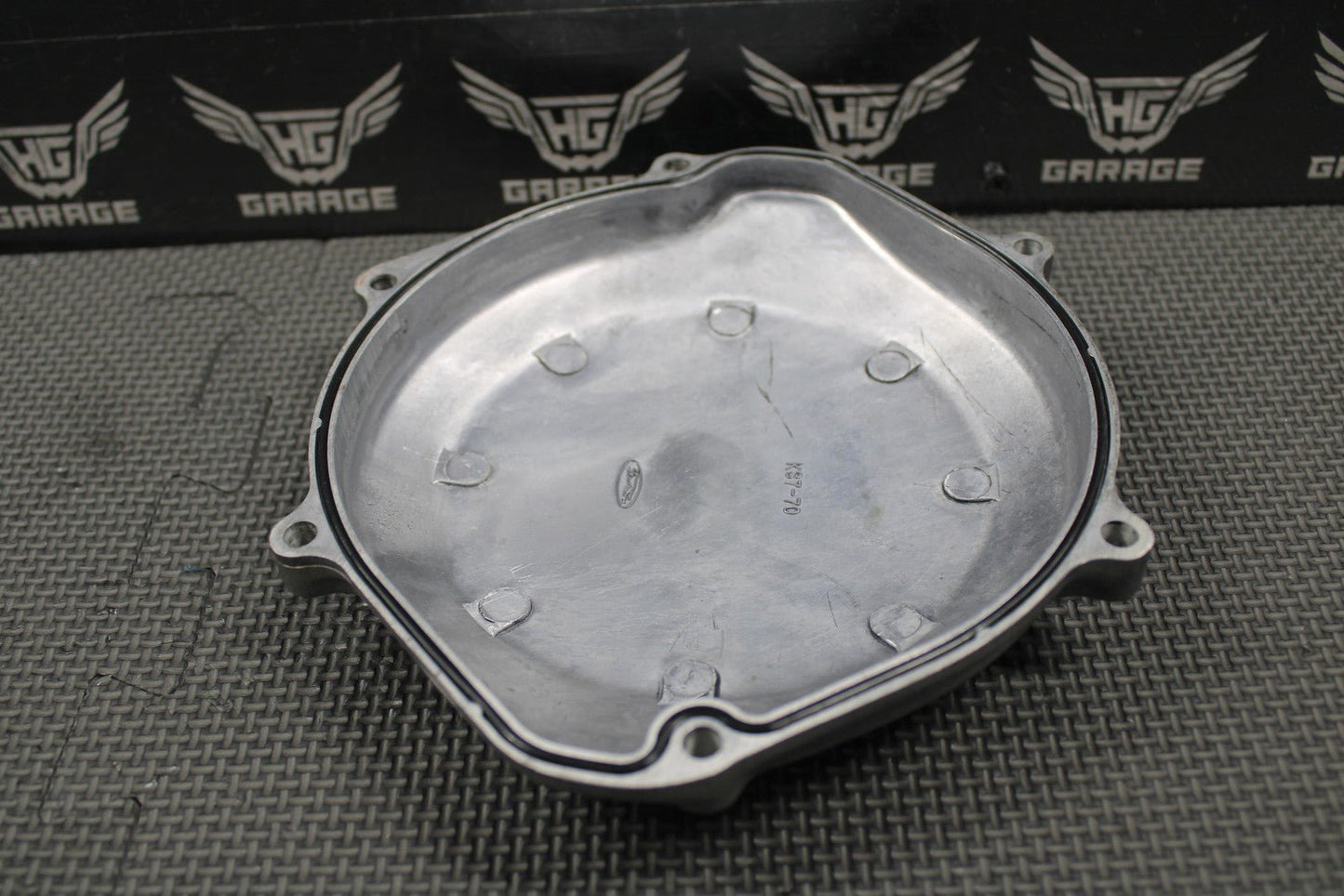 2001 HONDA 97 - 01 CR250R OEM RIGHT SIDE CASE OUTER CLUTCH COVER 11342 - KZ3 - B10 - hggarage