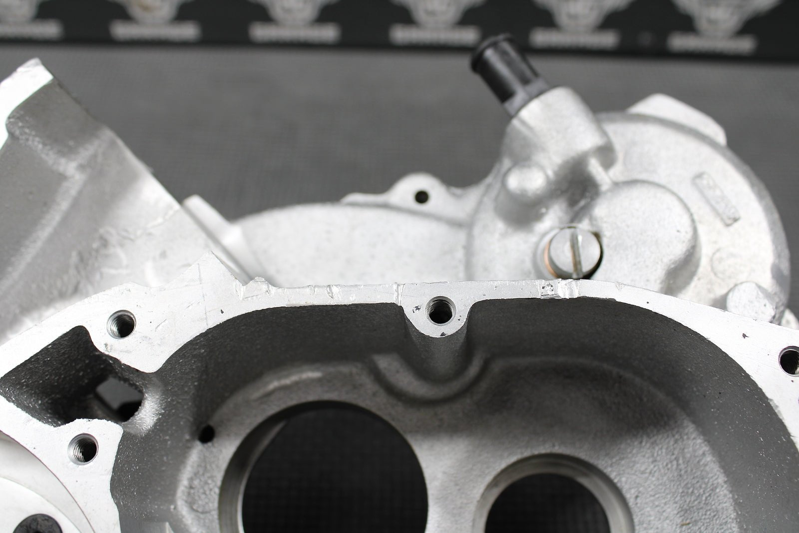 1991 KTM 300 EXC OEM LEFT RIGHT ENGINE MOTOR CRANKCASE CRANK CASES 54630004200 - hggarage