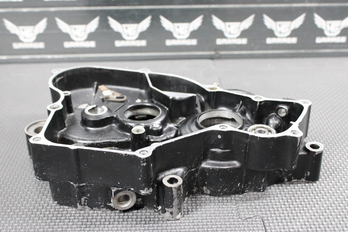 1991 86 - 95 HONDA CR80R OEM RIGHT ENGINE MOTOR CRANKCASE BLOCK 11100 - GC4 - 601 - hggarage