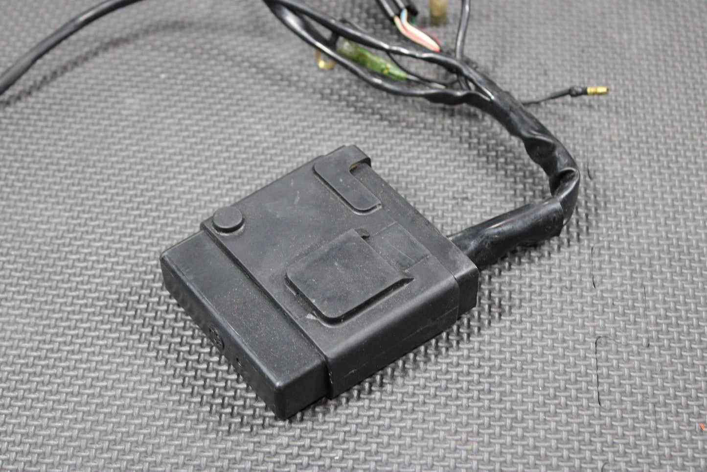 2001 00 - 01 YAMAHA YZ250 OEM ECU COMPUTER CONTROLLER UNIT ECM CDI - hggarage
