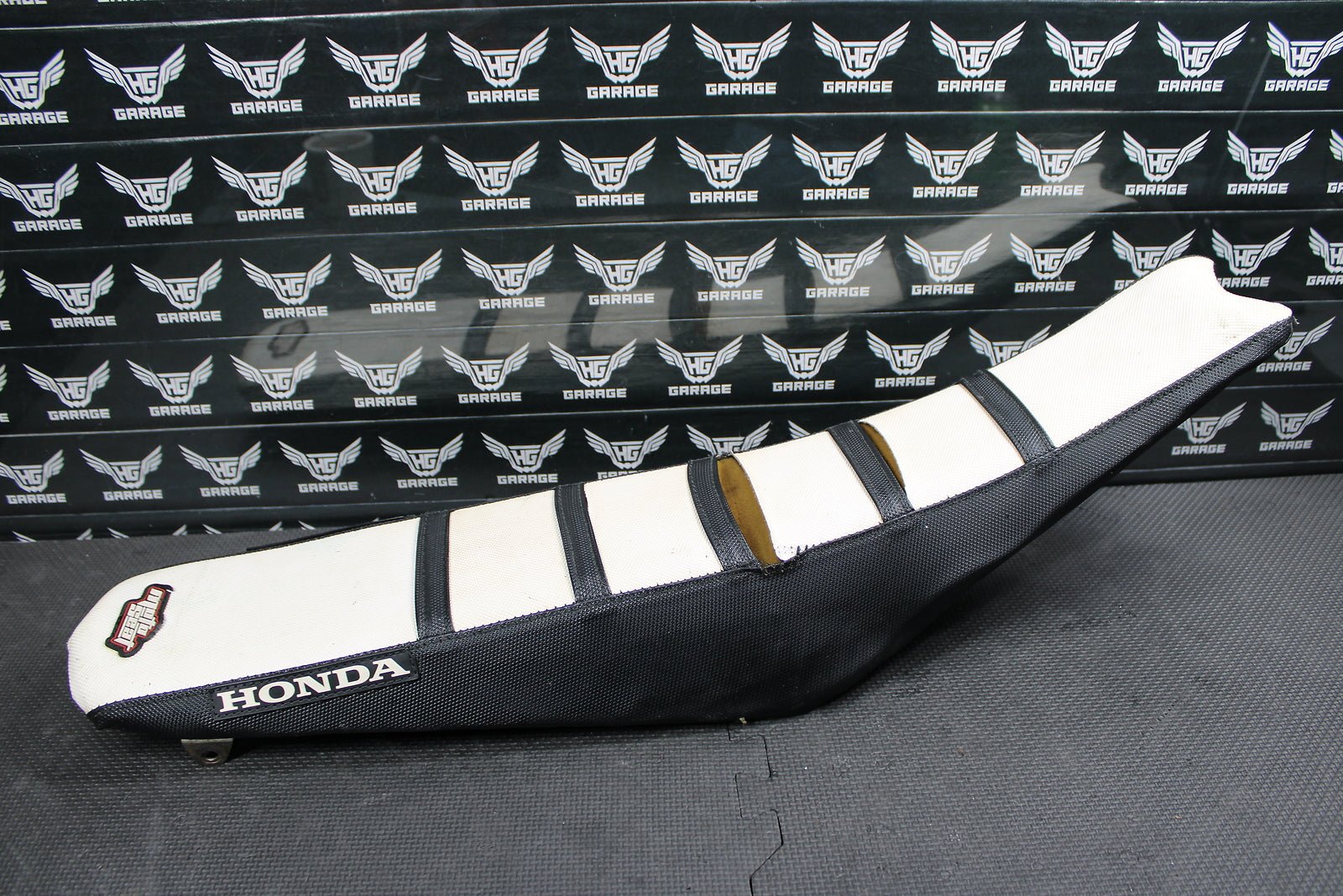 2013 10 - 13 Honda CRF250R Seat Saddle Foam Pan Moto Seat Cover 77100 - Men - A40 - hggarage
