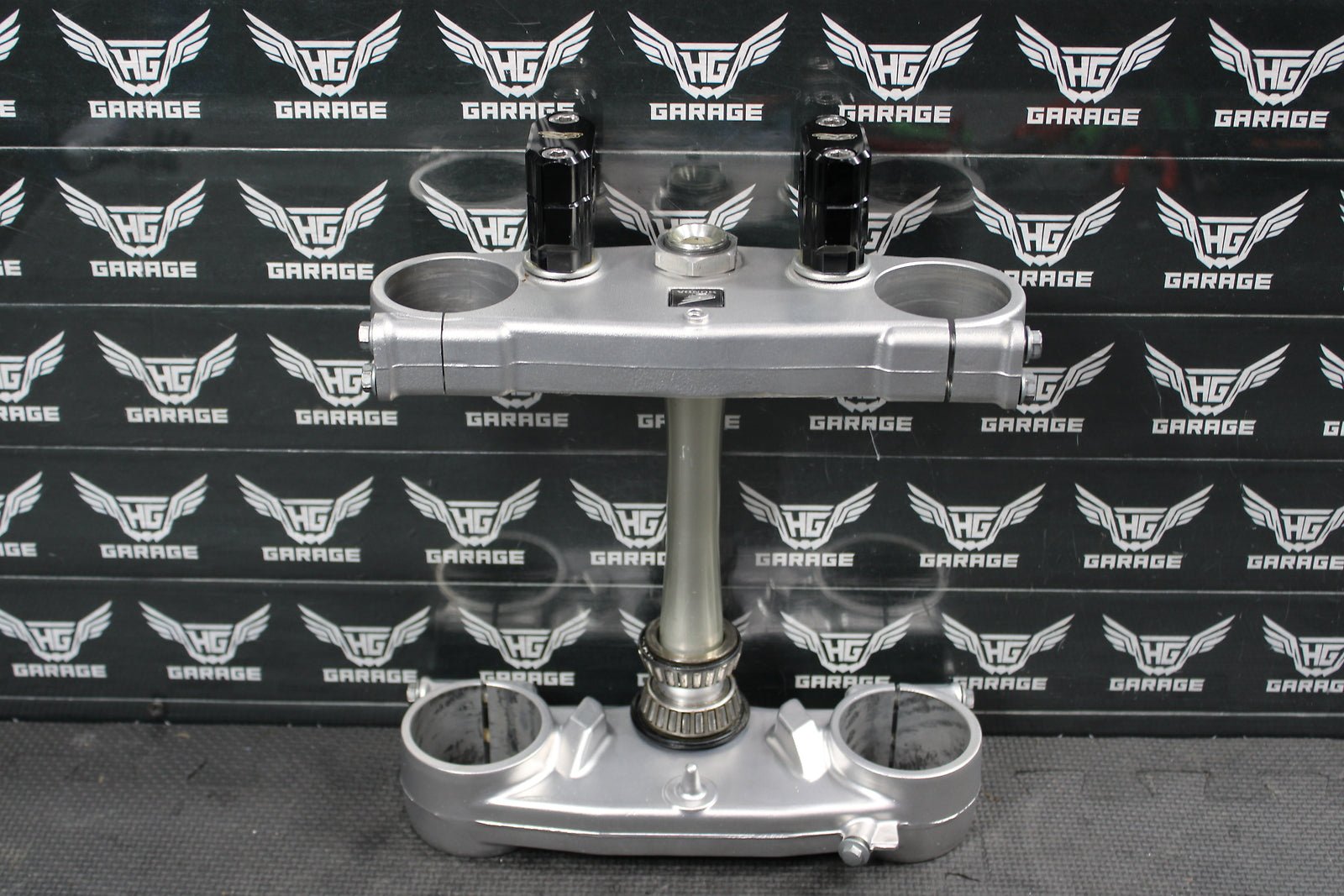 2006 HONDA CRF250R OEM FRONT FORKS LOWER UPPER TRIPLE TREE STEM CLAMP - hggarage