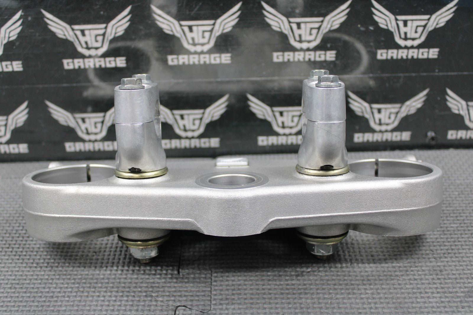 2003 00 - 03 HONDA CR125R CR250R OEM FRONT FORK UPPER TRIPLE TREE BAR CLAMP NICE! - hggarage