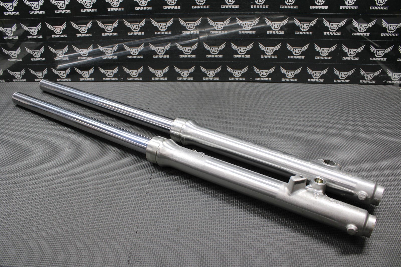 2002 95 - 02 HONDA XR200R OEM RIGHT LEFT FRONT SUSPENSION FORKS SHOCKS DAMPERS - hggarage