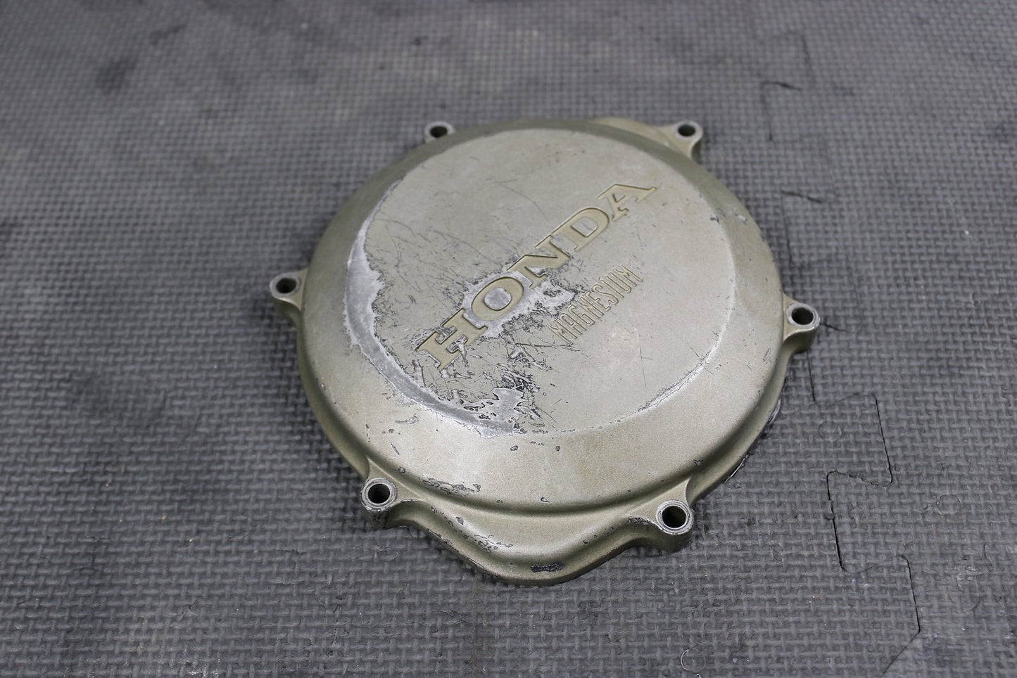 2002 HONDA CRF450R OEM OUTER ENGINE MOTOR SIDE CLUTCH COVER 11351 - MEB - 670 - hggarage