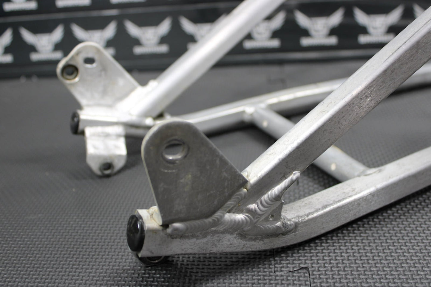 2002 YAMAHA YZ250F OEM REAR BACK SUB FRAME SUBFRAME SEAT RAIL 5SF - 21190 - 00 - 00 - hggarage