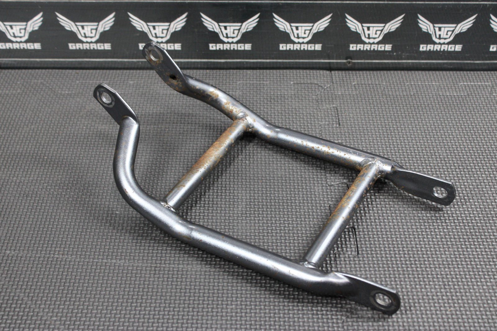 2005 SUZUKI DR200SE OEM LOWER BOTTOM ENGINE SKID PLATE GUARD SHIELD 42510 - 44AA1 - hggarage