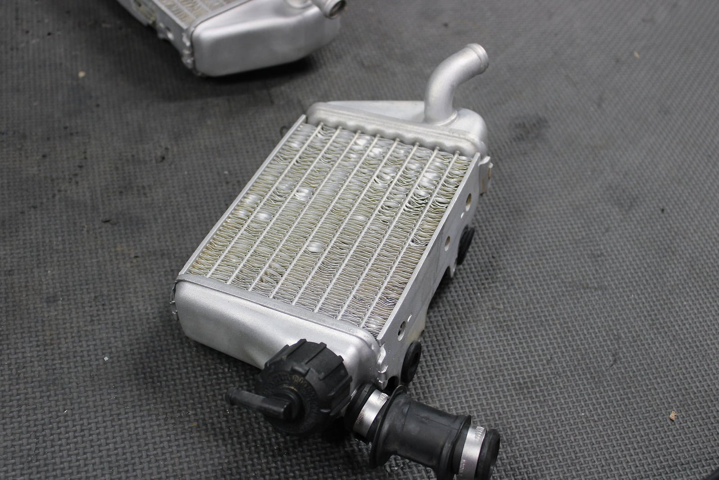 2013 KTM 65SX OEM Engine Motor Cooling Cooler Radiator 46235007100 46235008100 - hggarage