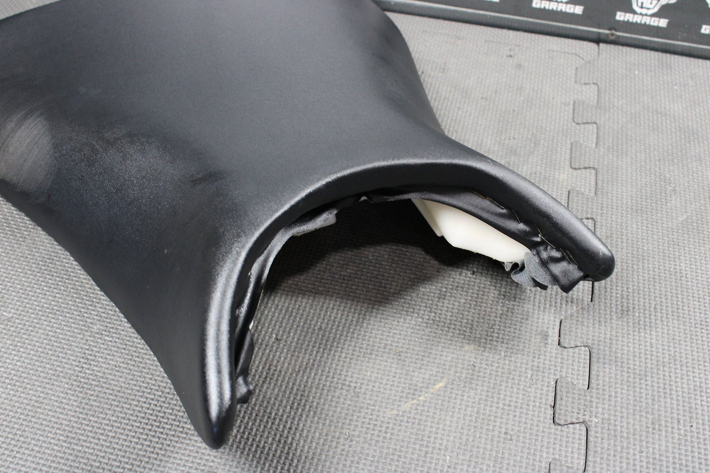 2009 Yamaha 03 - 05 YZF R6 06 - 09 R6S OEM Front Drivers Seat Pad Saddle Nice! - hggarage