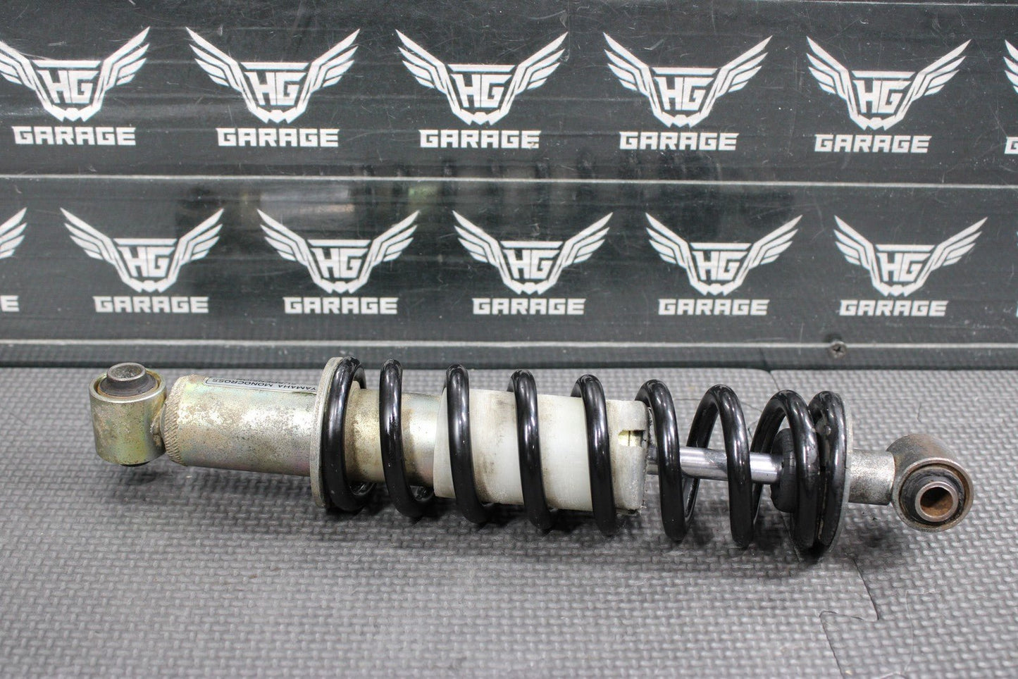 1985 YAMAHA PW80 OEM REAR BACK SHOCK ABSORBER SUSPENSION - hggarage