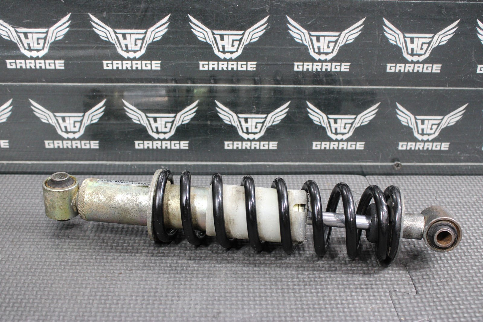 1985 YAMAHA PW80 OEM REAR BACK SHOCK ABSORBER SUSPENSION - hggarage