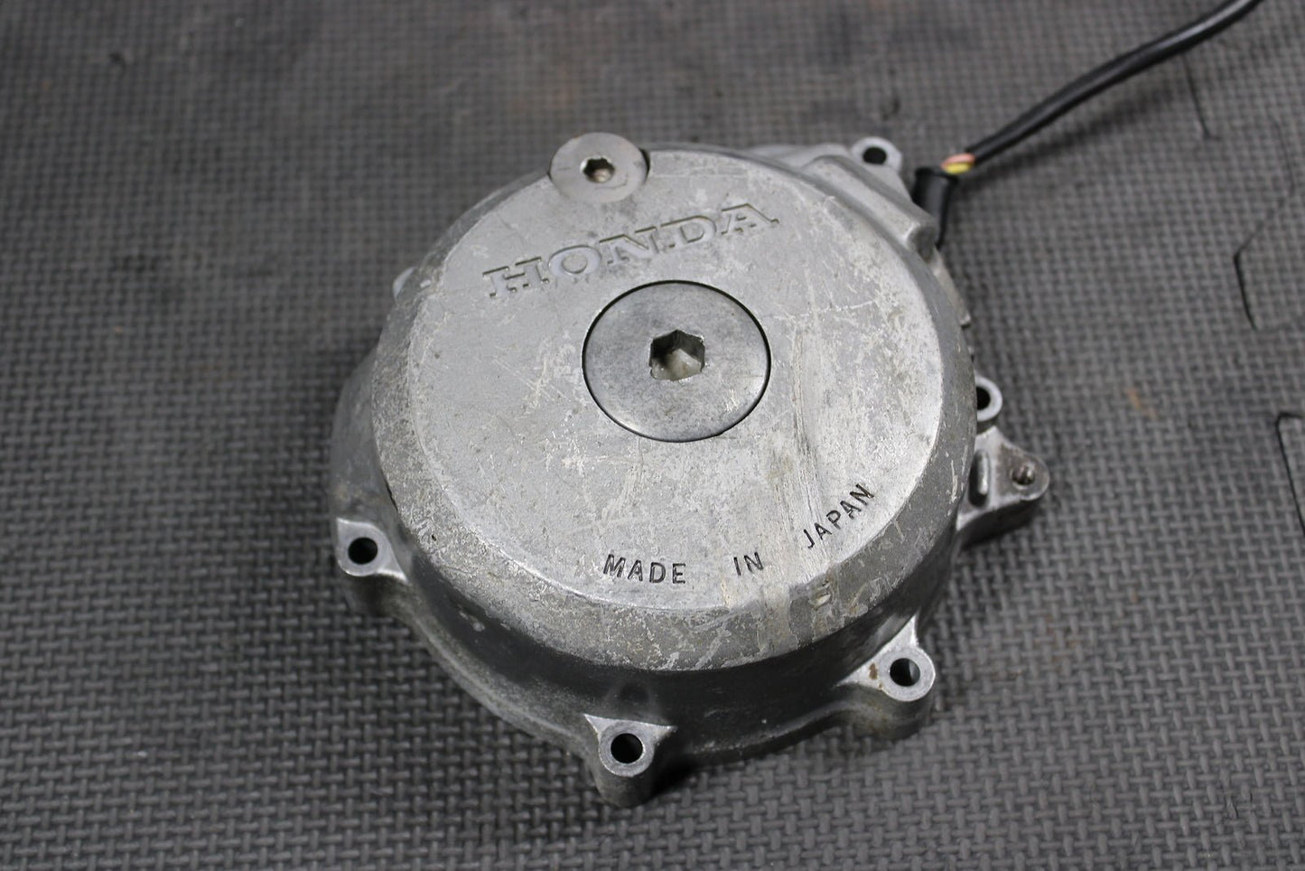 1986 HONDA XR250R OEM DENSO STATOR MAGNETO ROTOR FLYWHEEL 31100 - KT1 - 004 - hggarage