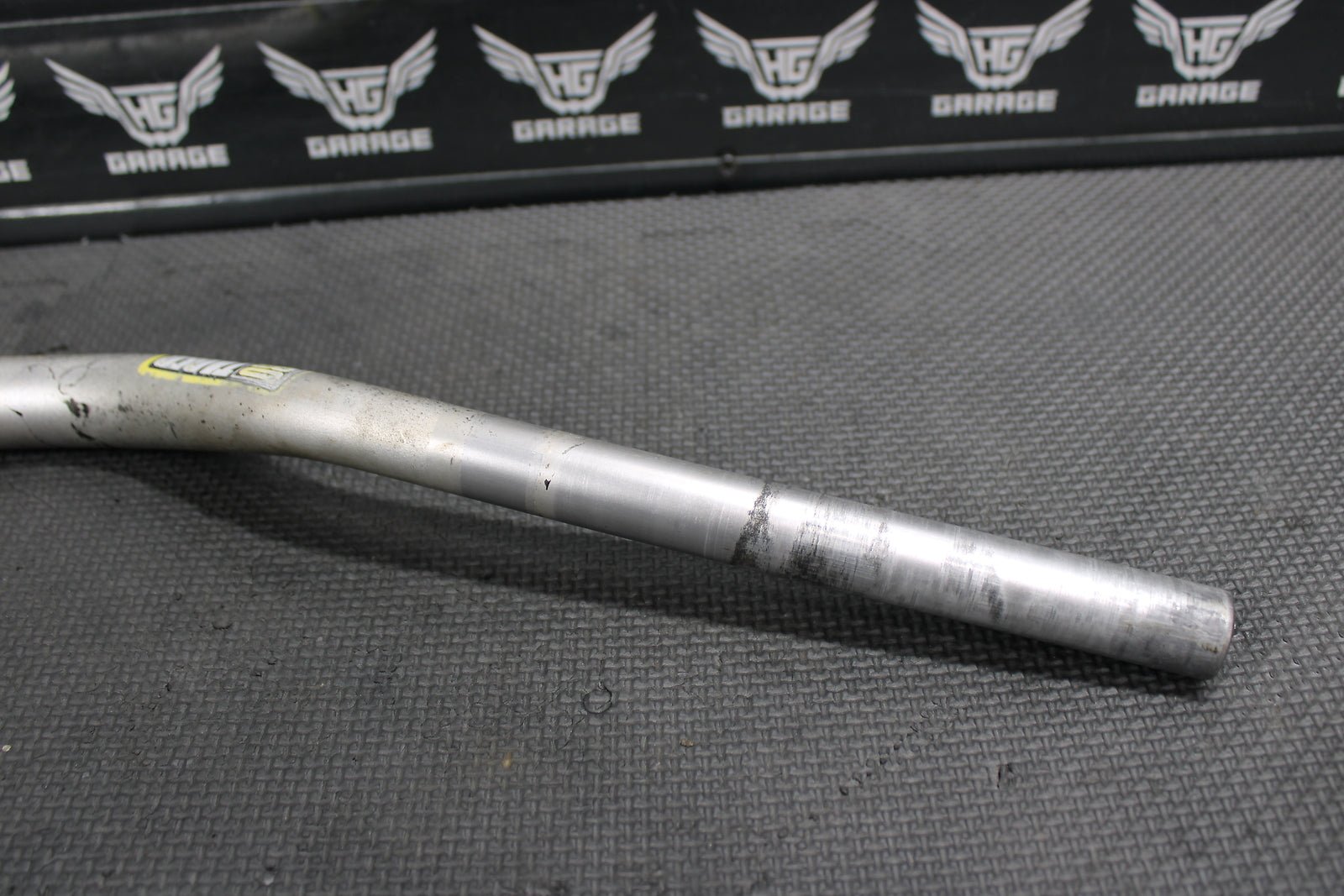 2009 Yamaha YZ450F OEM Pro Taper 1 1/8" Fat Bar Handlebars Bars Grips Steering - hggarage