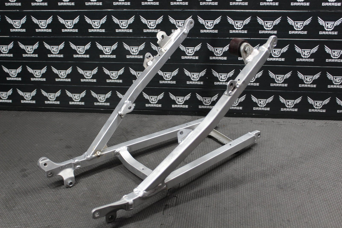 2013 YAMAHA YZ250F OEM REAR BACK SUB FRAME SUBFRAME SEAT RAIL 17D - 21190 - 10 - 00 - hggarage