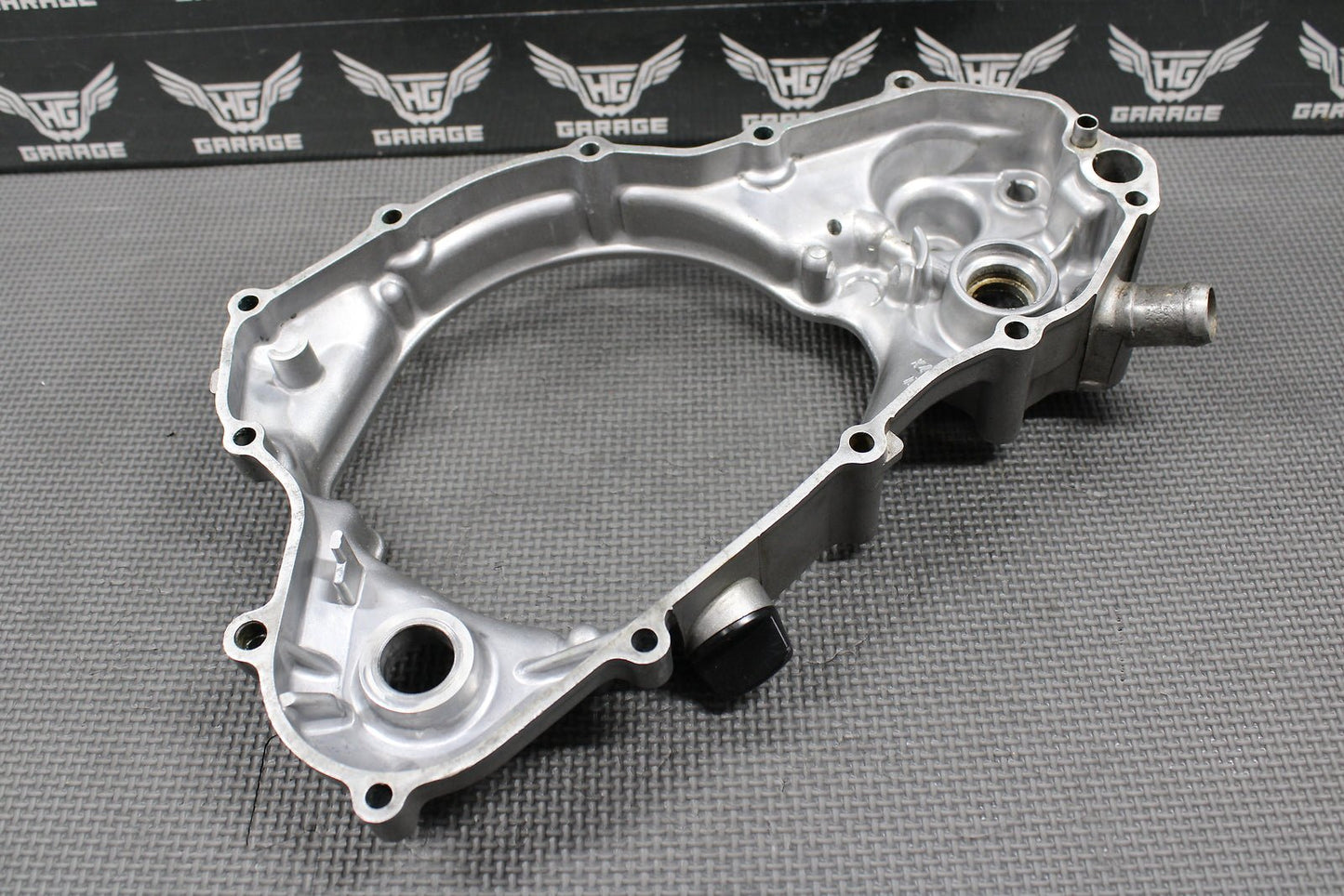 1995 92 - 96 HONDA CR250R OEM ENGINE RIGHT CASE INNER CLUTCH COVER 11341 - KZ3 - 890 - hggarage