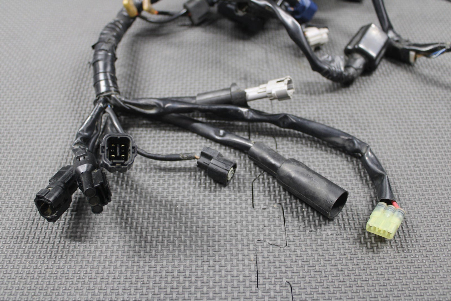 2019 2020 YAMAHA YZ250F OEM MAIN CHASSIS WIRING HARNESS WIRE LOOM B7B - 82590 - 10 - 0 - hggarage