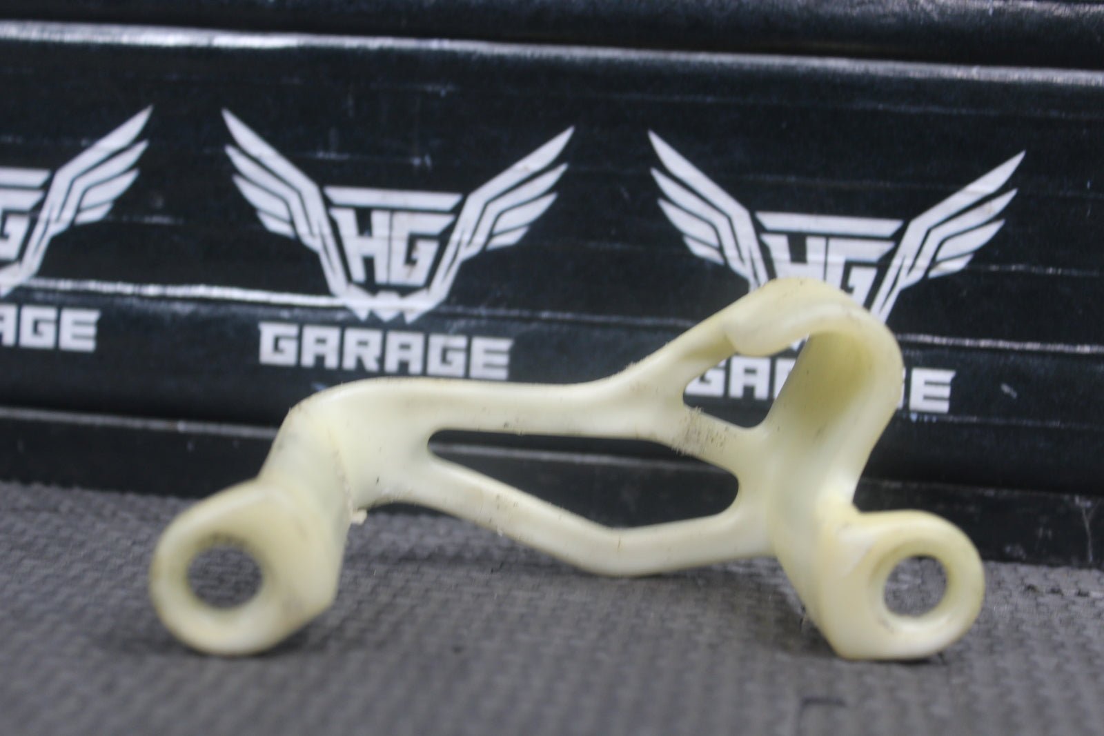 2003 HONDA CR250R OEM REAR BACK ROTOR GUARD COVER CALIPER GUARD - hggarage