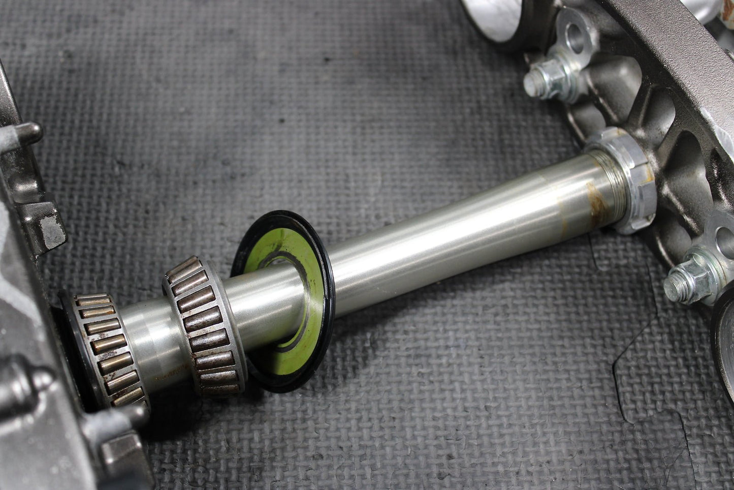 2010 Yamaha 10 - 13 YZ450F OEM Front Forks Lower Upper Triple Tree Assembly - hggarage