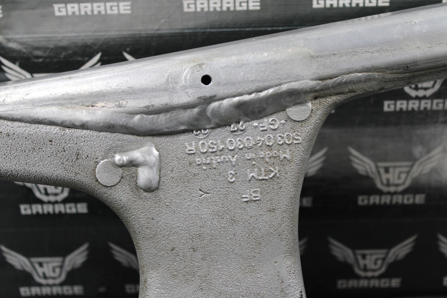 2004 04 - 05 KTM 125SX 125 SX OEM SWINGARM SWING ARM SUSPENSION 54804030044 - hggarage