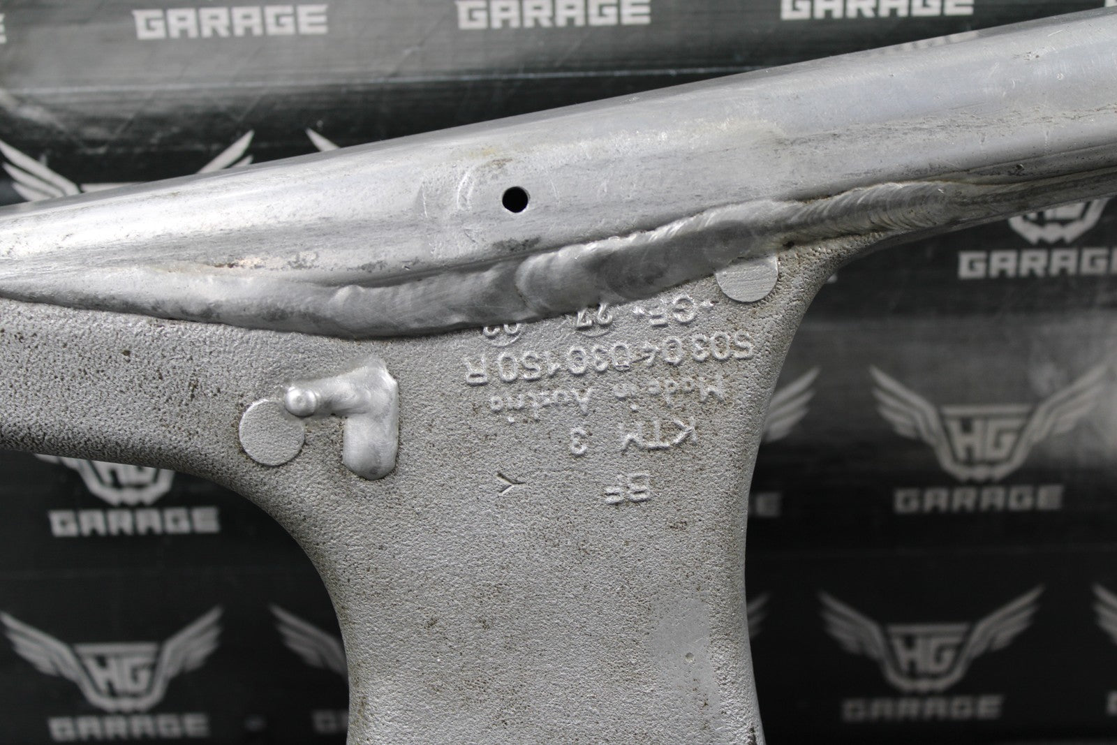 2004 04 - 05 KTM 125SX 125 SX OEM SWINGARM SWING ARM SUSPENSION 54804030044 - hggarage