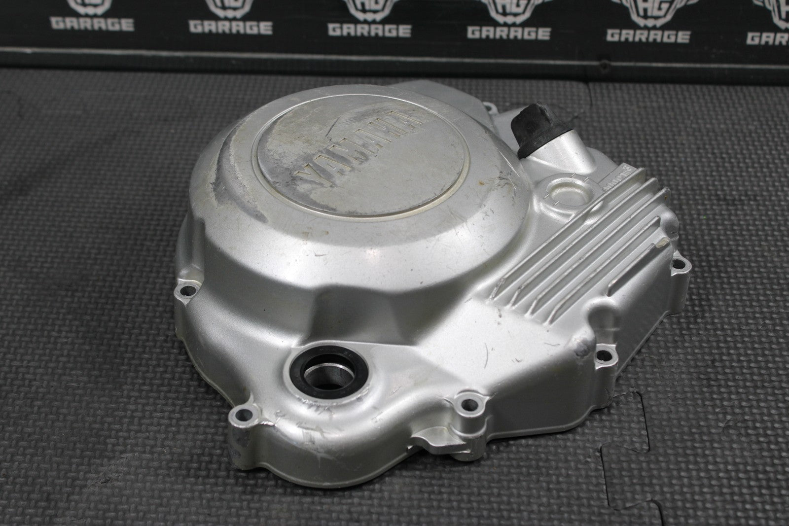 2001 YAMAHA TTR125 TTR125L ENGINE RIGHT SIDE CLUTCH COVER 5HH - 15421 - 00 - 00 - hggarage