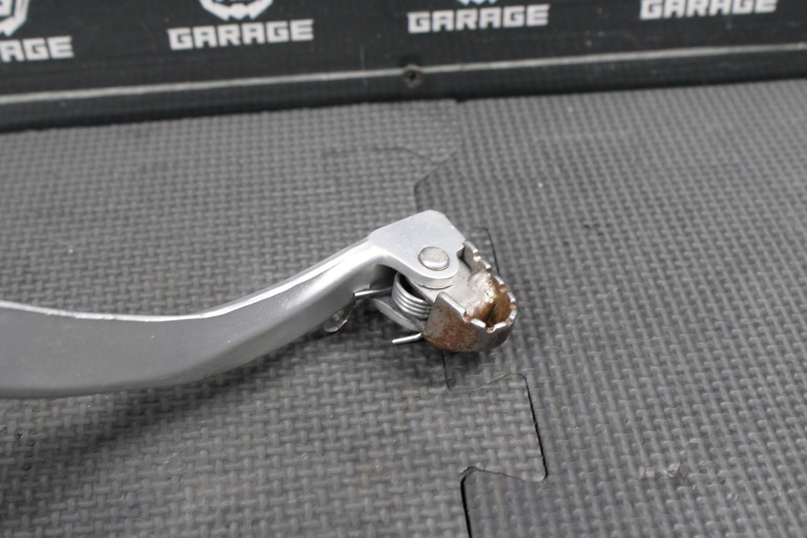 2000 SUZUKI RM125 OEM RIGHT REARSET BRAKE FOOT PEDAL 43120 - 43D10 - hggarage