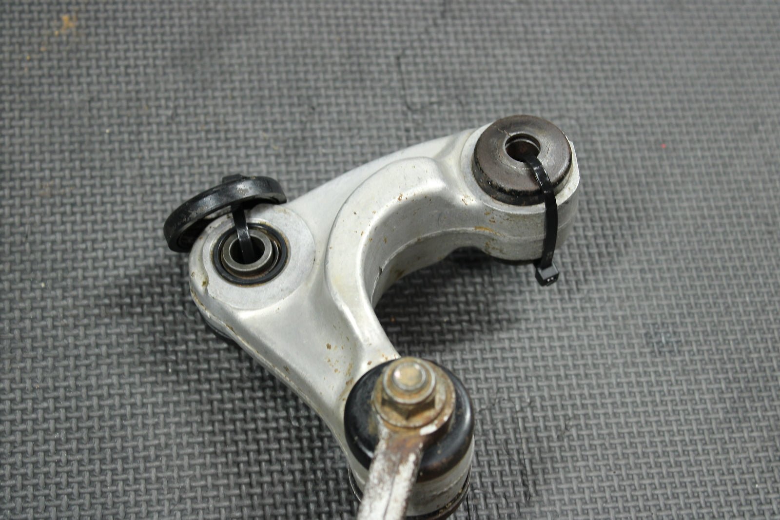 1993 Honda CR80R OEM Rear Shock Linkage Links 52460 - GS2 - 700 52470 - GS2 - 700 - hggarage