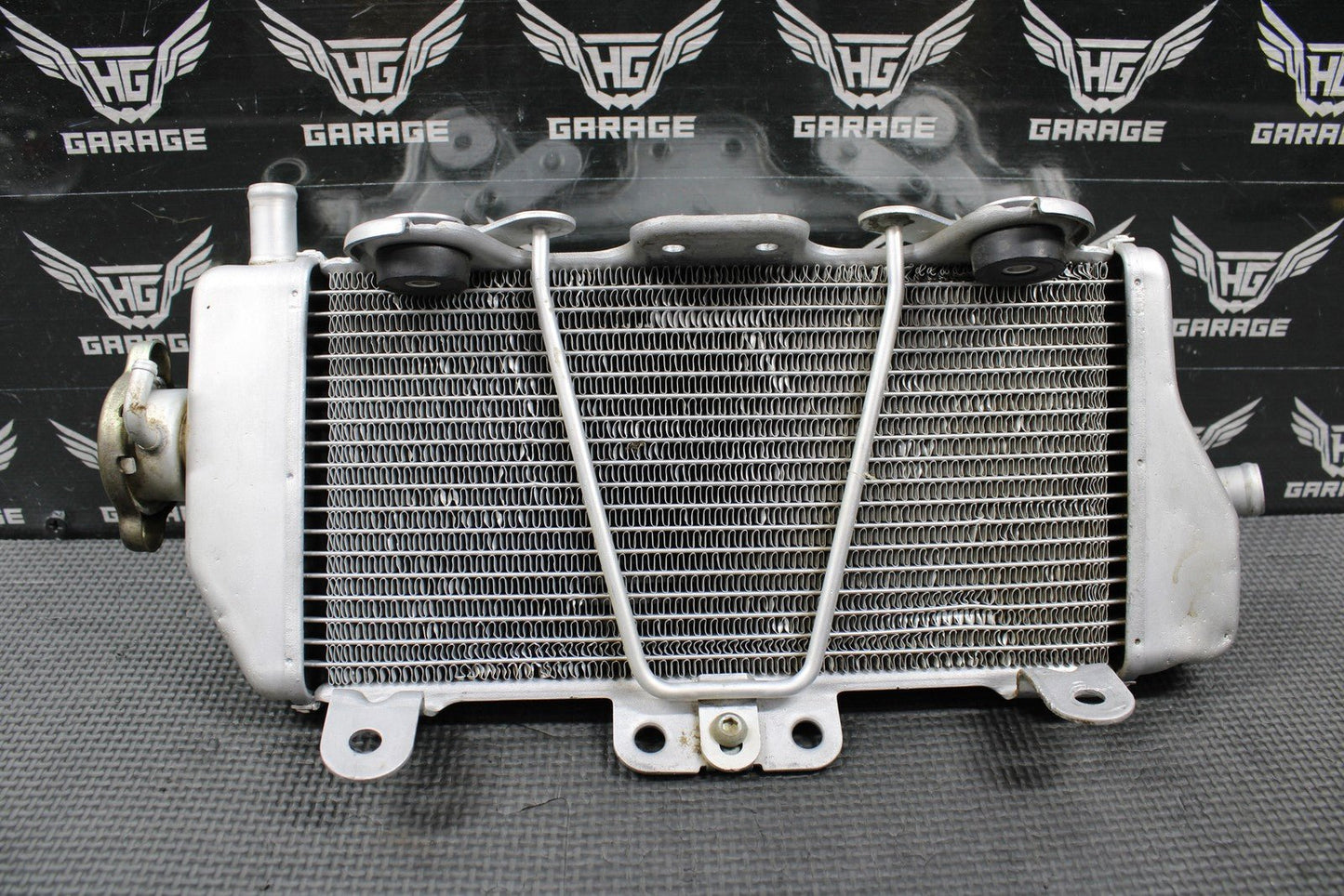 2009 YAMAHA 07 - 11 WR450F 07 - 09 YZ450F OEM RIGHT RADIATOR COOLER 2S2 - 12461 - 70 - 00 - hggarage